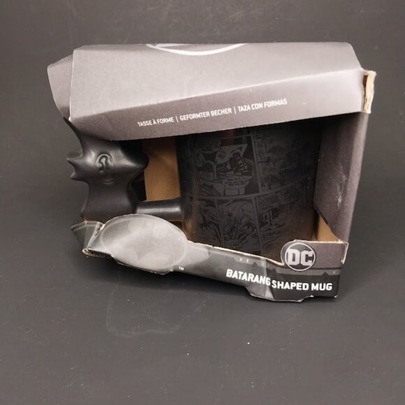DC Comics Batman Batarang Mug - Picture 2 of 10